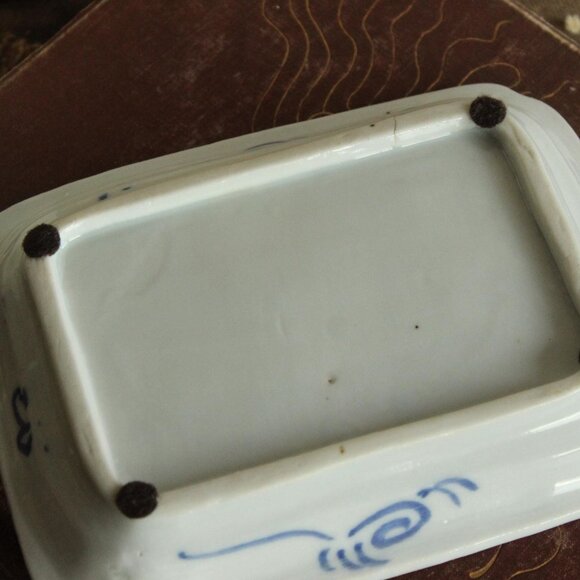 Vintage 1800s Sometsuke Plate, Antique Crane Pattern Blue And White Small Tray - Picture 12 of 13